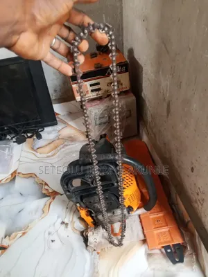 Wood Saw Machine