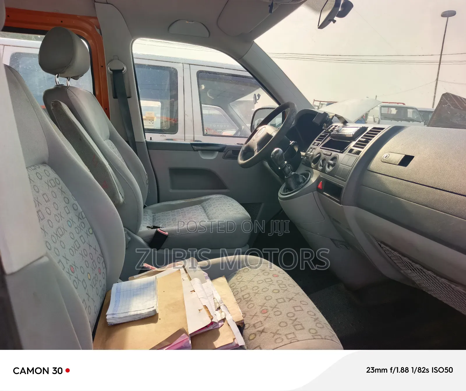 Volkswagen Transporter 2007 Orange