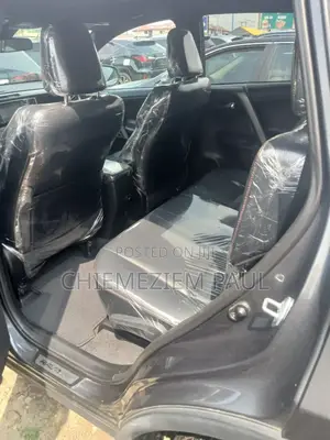 Toyota RAV4 SE 4dr SUV (2.5L 4cyl 6A) 2018 Gray