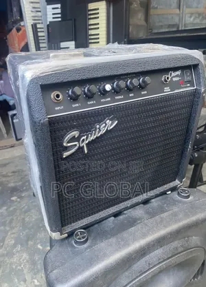 London Used Guitar Combo Squier
