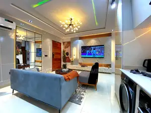 Beautiful 1-Bedroom Apartment