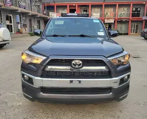 Toyota 4-Runner SR5 Premium 4dr SUV 4WD (4.0L 6cyl 5A) 2014 Gray