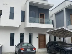 4bdrm Duplex in Harris Drive By Vgc for sale