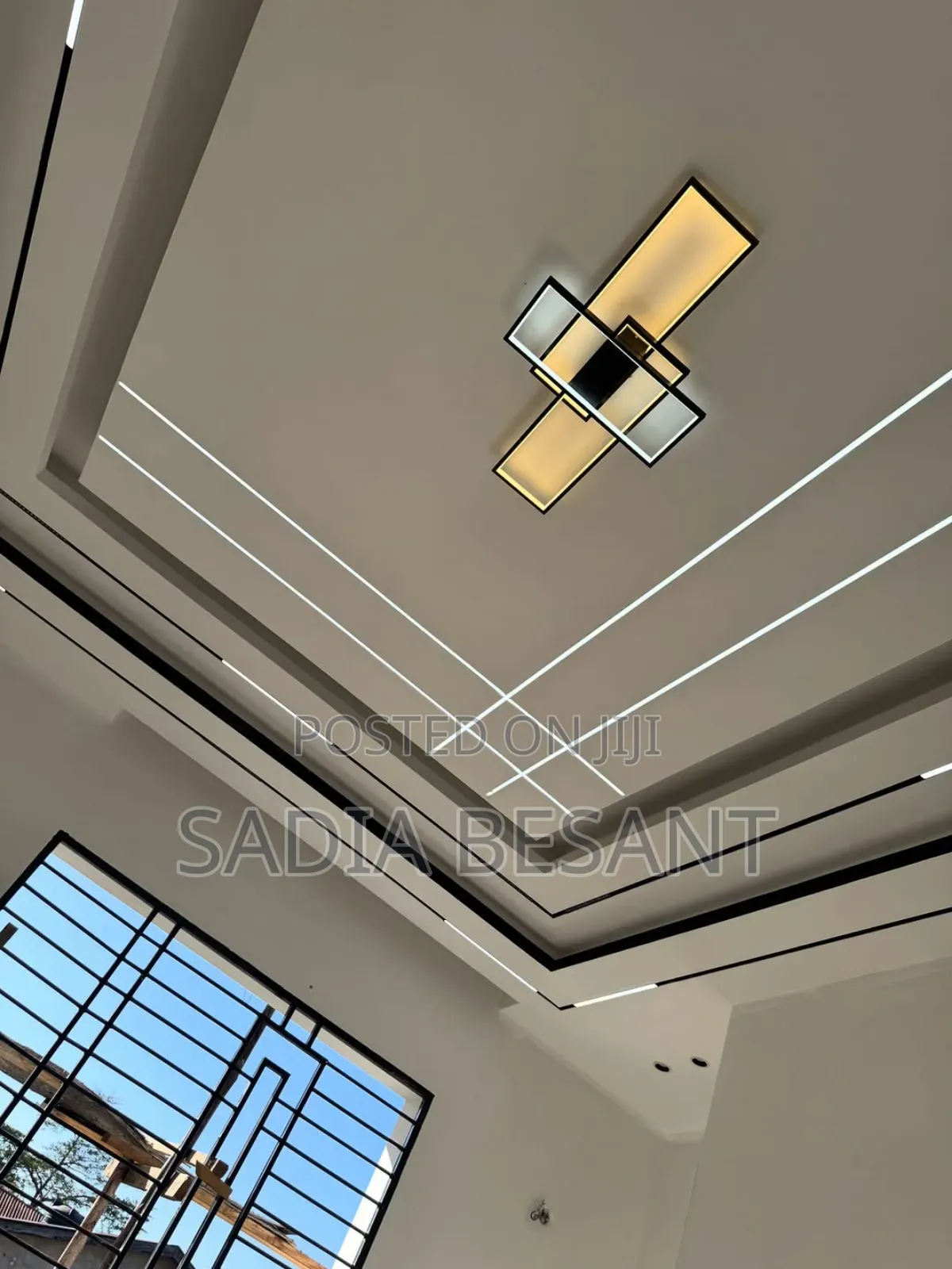 Clean Ceiling Lines, Perfect Finish