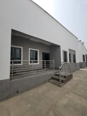 2bdrm Apartment in Bashorun Housing, Akobo for rent