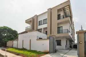 Beautiful Luxurious 4 Bedroom Semi Detached Compound
