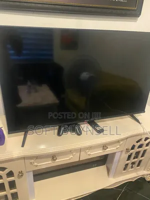 43" Hisense Smart Tv