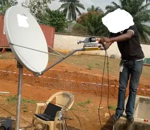 Yahclick Vsat Equipment (98cm 74cm Dish Moderm), 98 Core Fibre