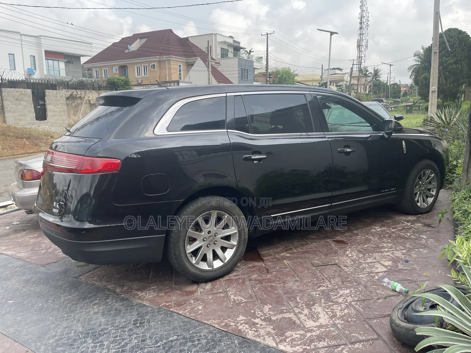 Lincoln MKT 2013 Black