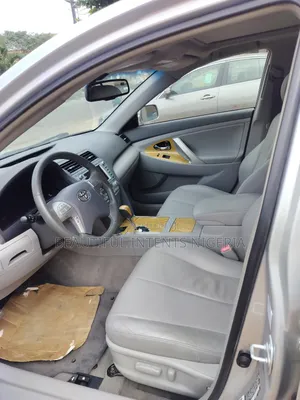 Toyota Camry XLE V6 4dr Sedan (3.5L 6cyl 6AM) 2007 Silver