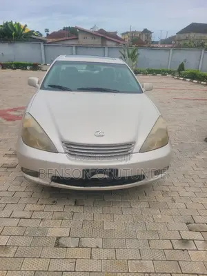 Lexus ES 330 Sedan 2004 Beige