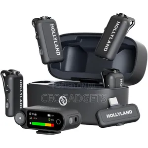 Hollyland Lark Max 2 Combo 4-person Wireless Microphone