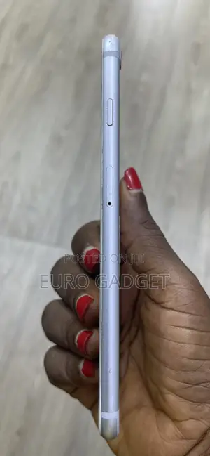 Apple iPhone 6s Plus 32 GB White