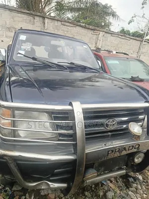 Toyota Land Cruiser Prado 2001 Blue