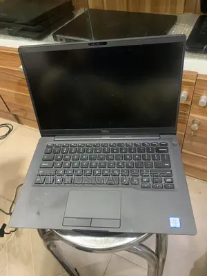 Laptop Dell Latitude 7400 8GB Intel Core i5 SSD 256GB