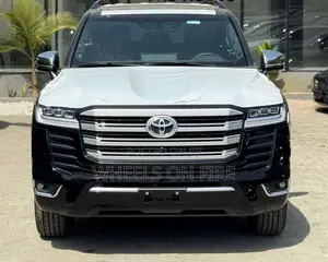 New Toyota Land Cruiser 2025 Black