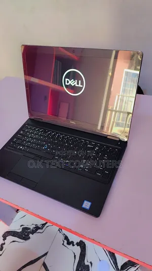 Laptop Dell Latitude 5590 8GB Intel Core i5 SSD 256GB