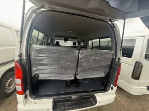 Toyota HiAce 2013 White