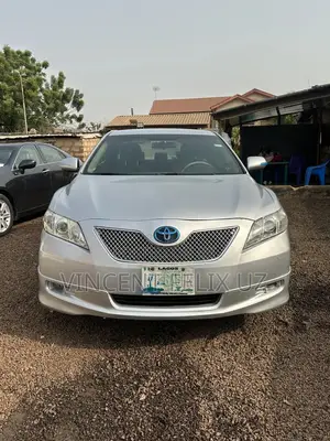 Toyota Camry LE 4dr Sedan (2.4L 4cyl 5A) 2008 Silver