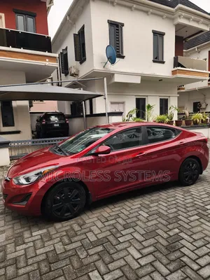 Hyundai Elantra 2014 Red