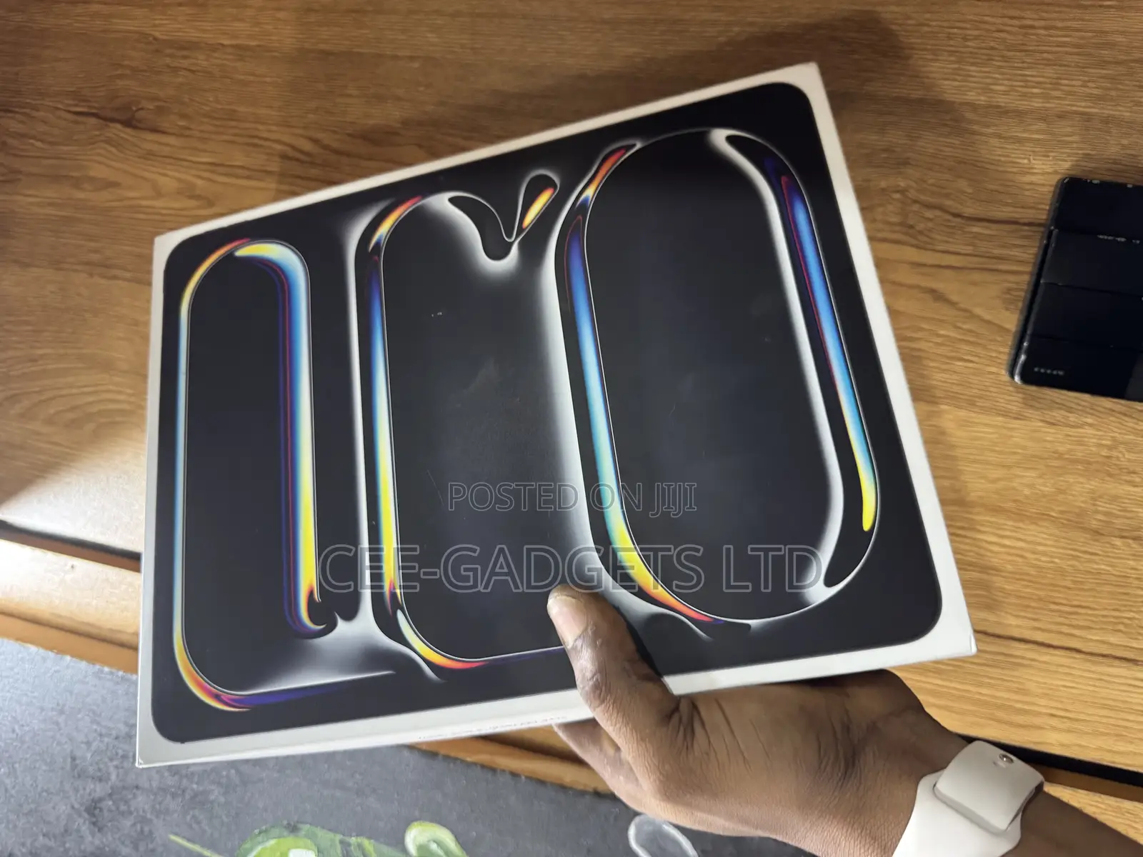 New Apple iPad Pro 13 (2025) 512 GB Black