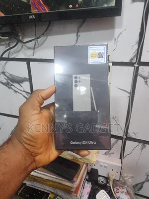 New Samsung Galaxy S24 Ultra 512 GB Gray