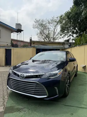Toyota Avalon XLE Plus FWD Sedan (3.6L 6cyl 6A) 2016 Blue