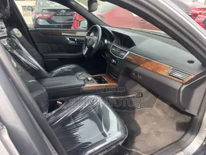 Mercedes-Benz E350 2013 Gray