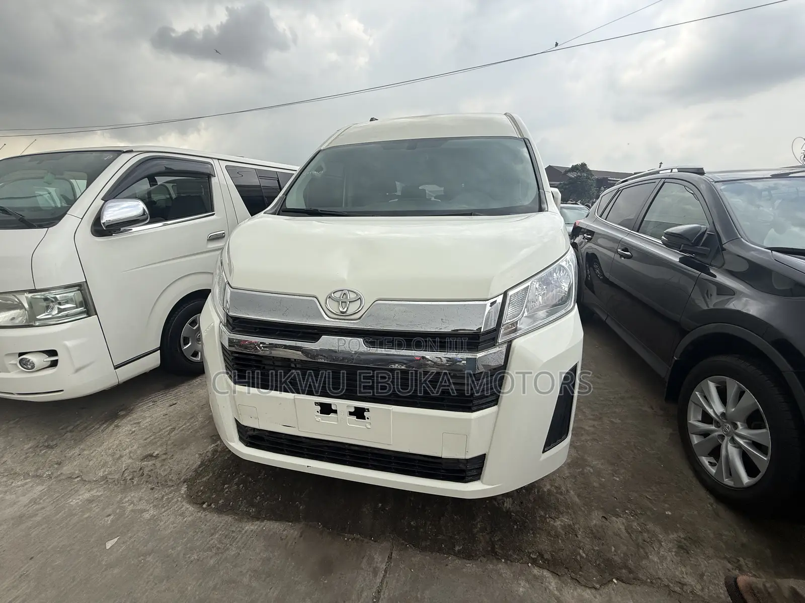 Toyota Grand HiAce 2020 White