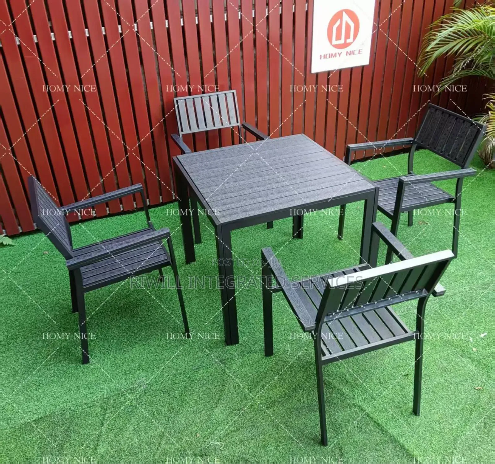 Table and Chairs Outdoor Seaters
