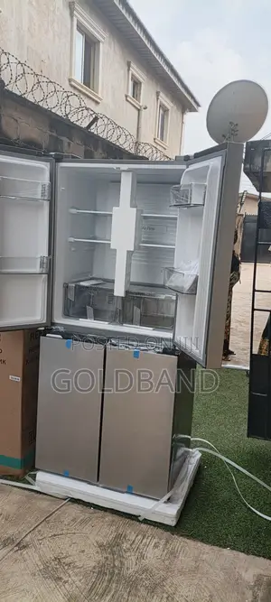Hisense 392l Side by Side Refrigerator – Modern Design