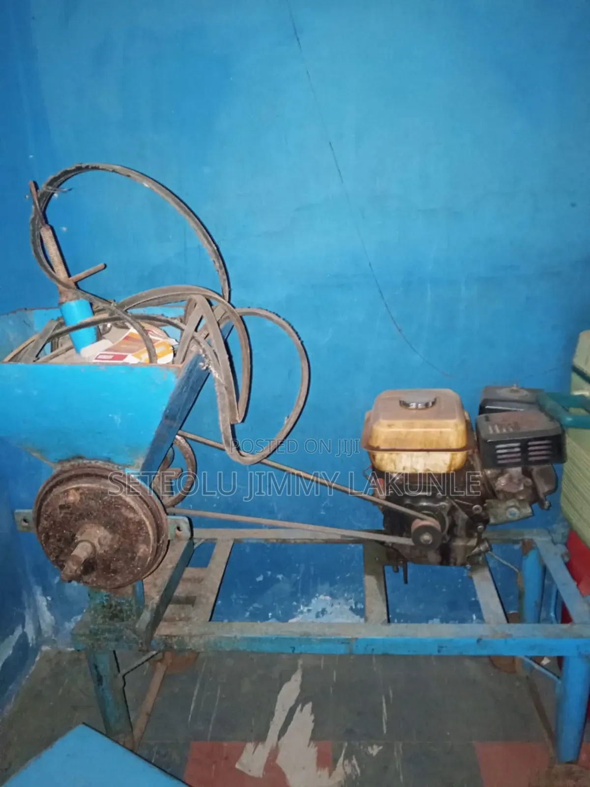 Grounding Pepper Machine