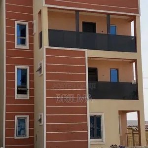 5bdrm Duplex in Gaduwa for sale