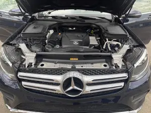 Mercedes-Benz GLC-Class 2017 Blue