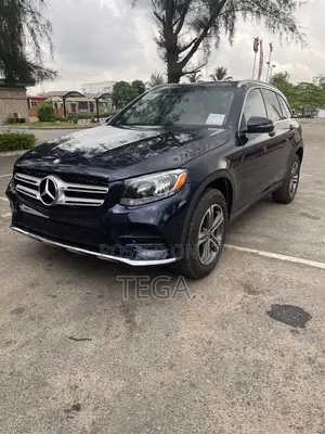 Mercedes-Benz GLC-Class 2017 Blue