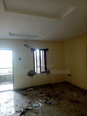 1bdrm Room & Parlour in Old Bodija for rent