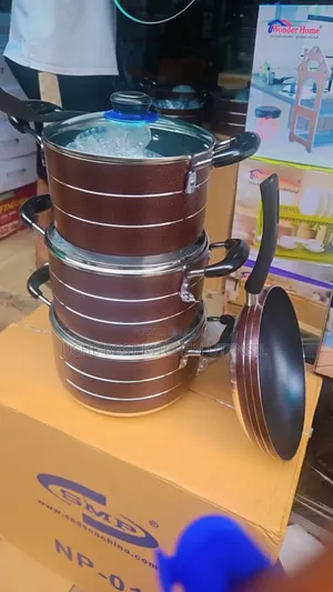 SMP by 8pcs Non-Stick Pot It Has Two Colors Brown Color and Black
