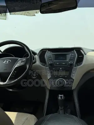 Hyundai Santa Fe 2014 White