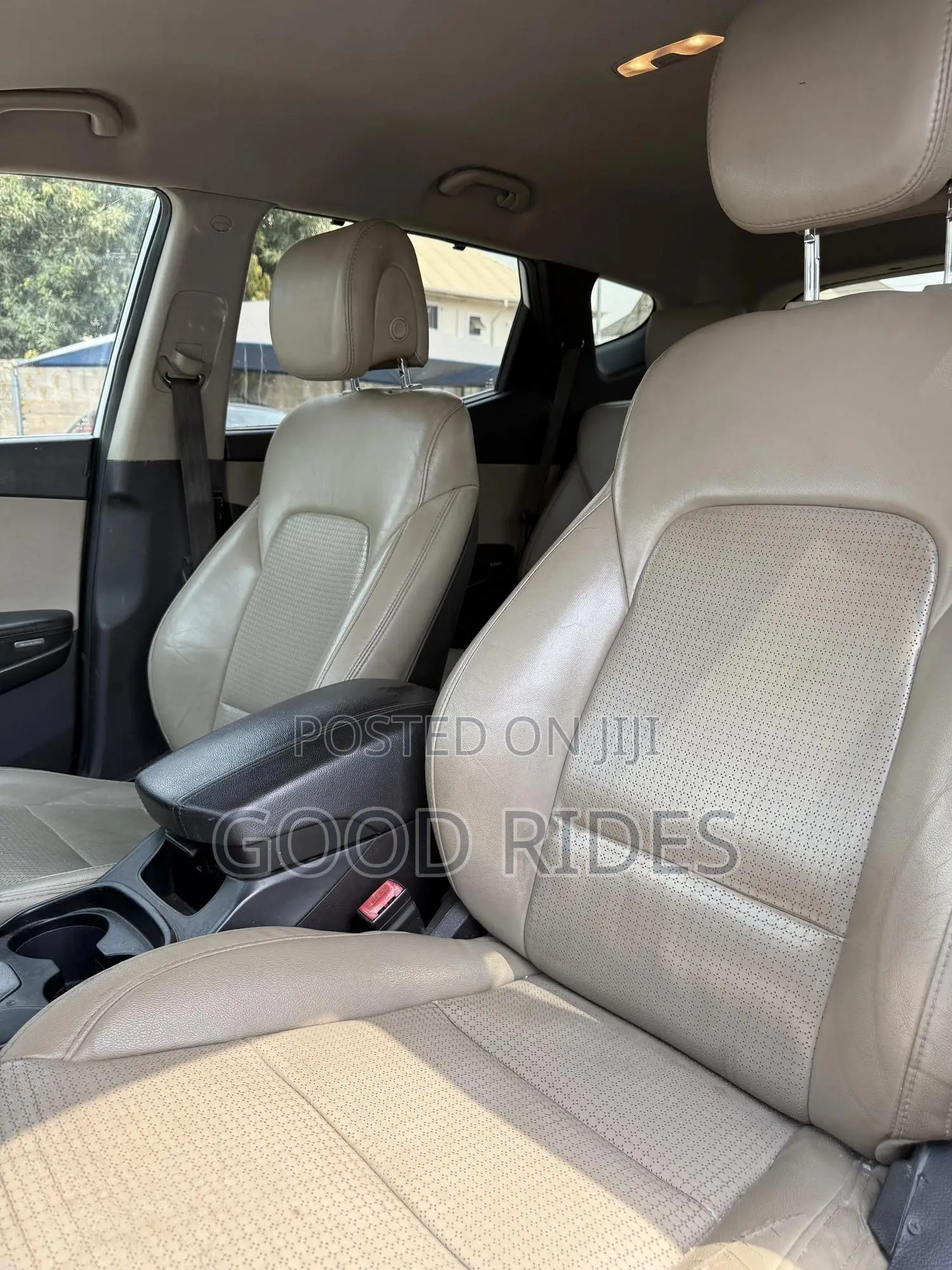 Hyundai Santa Fe 2014 White