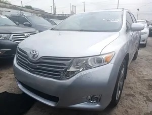 Toyota Venza V6 AWD 2010 Silver