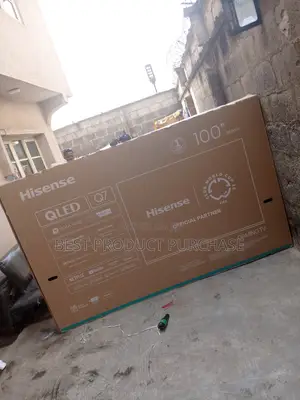 Hisense 100” Smart Tv Monitor