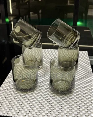 Smoked Glass Tumbler Set