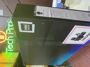 New Laptop Dell Alienware 16 Aurora 32GB Intel Core i7 SSD 1T