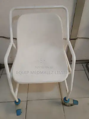 Bath Chair With Wheels