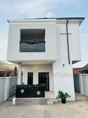 Apartment House