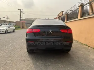 Mercedes-Benz GLC-Class 2018 Black