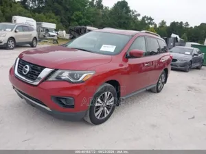 Nissan Pathfinder SV 4dr 4x4 (3.5L 6cyl) 2017 Red