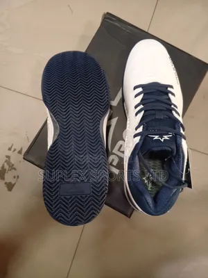 Lawn Tennis Shoe Professional