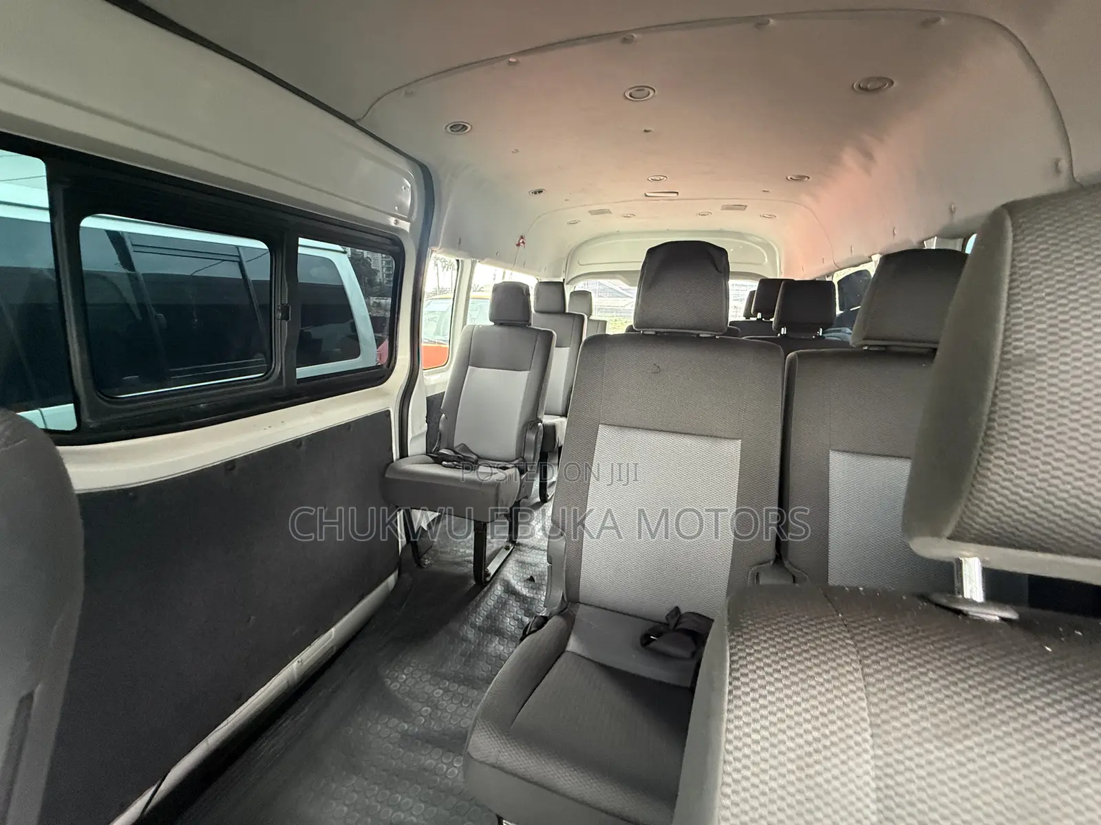 Toyota Grand HiAce 2020 White