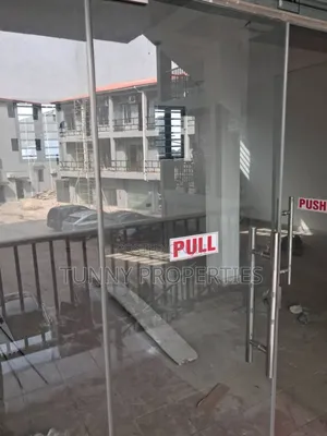 Shop to Let